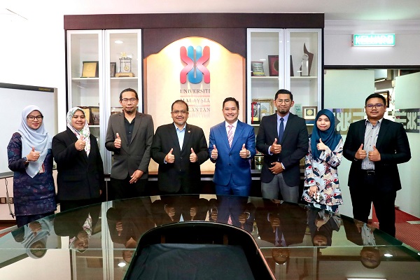 MAJLIS MENANDATANGANI MOA UMKCEE-IUC-KOLEJ KETENGAH